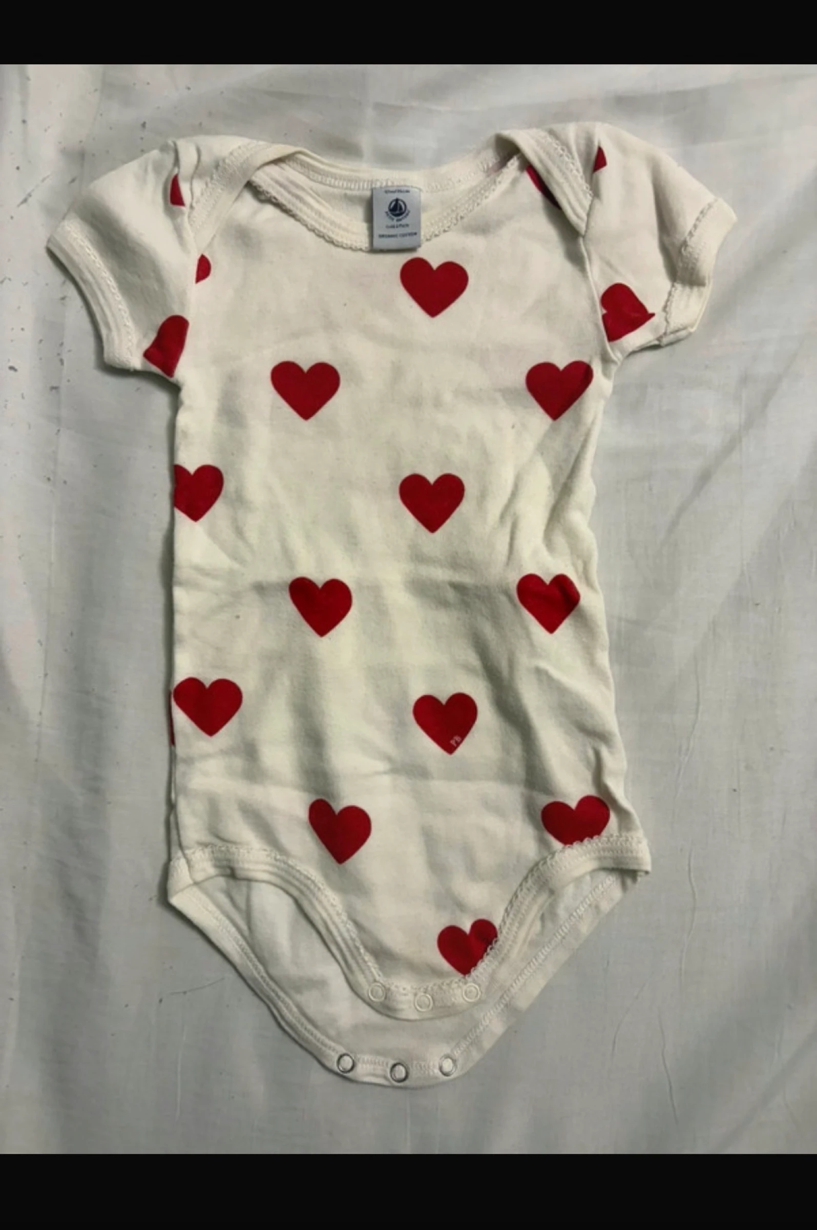 Body bébé fille Petit Bateau cœurs rouges - 12 mois